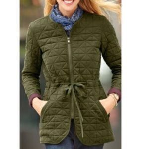 Signature Weekend Quilted Jacket. Size L (12-14).Olive with Maroon lining.